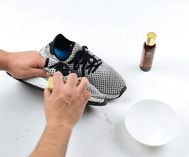 Cleaning Your Sneakers Step 2